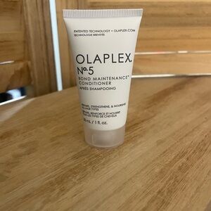 OLAPLEX No.5 Bond Maintenance Conditioner - Cream